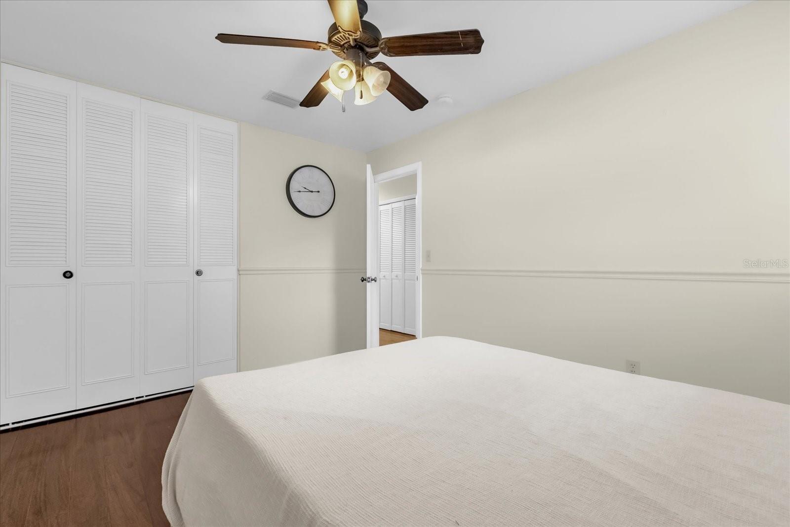 Image 15 of 31 For 5012 The Oaks Circle