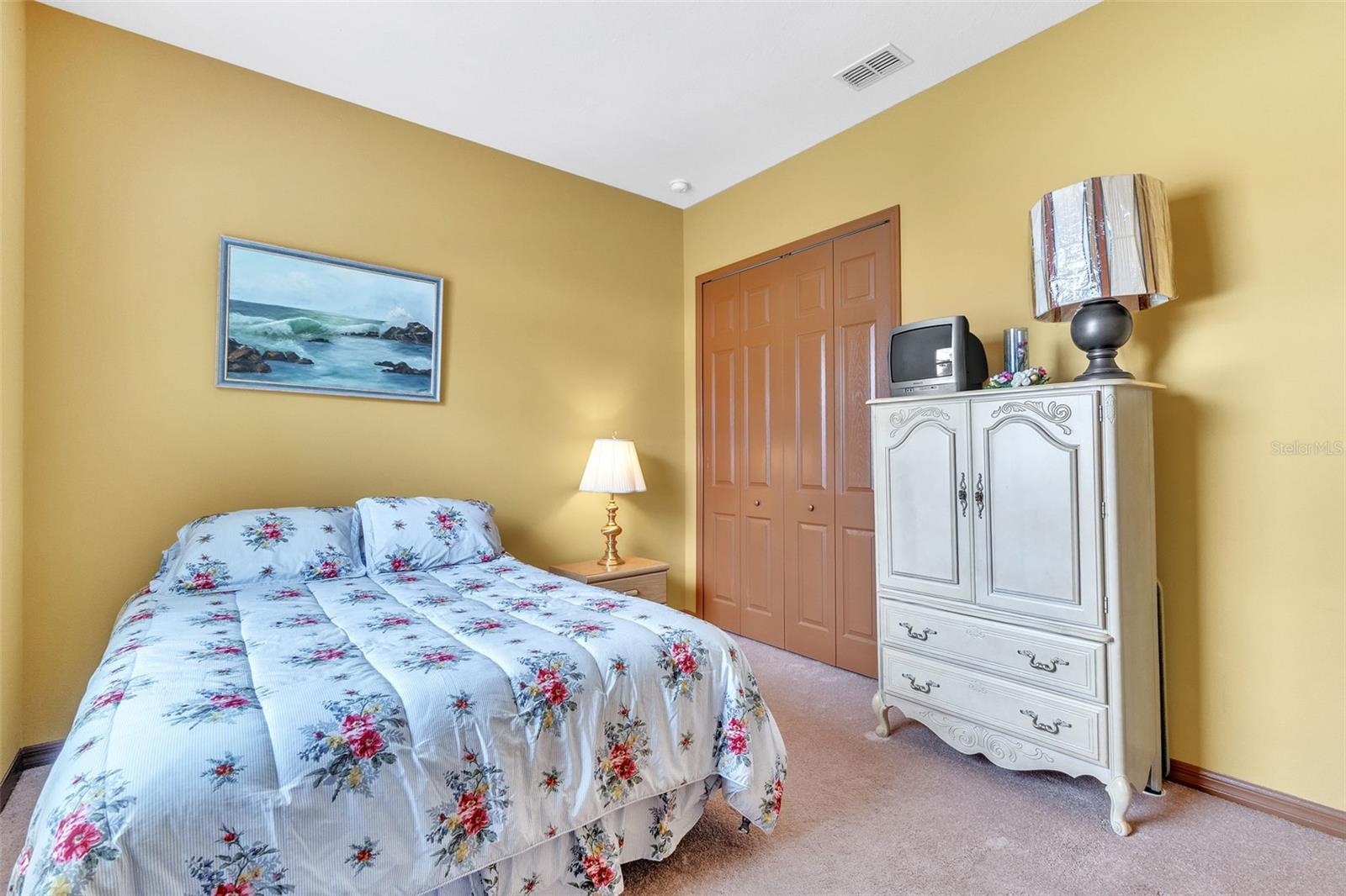 Image 6 of 37 For 2921 Falconhill Drive