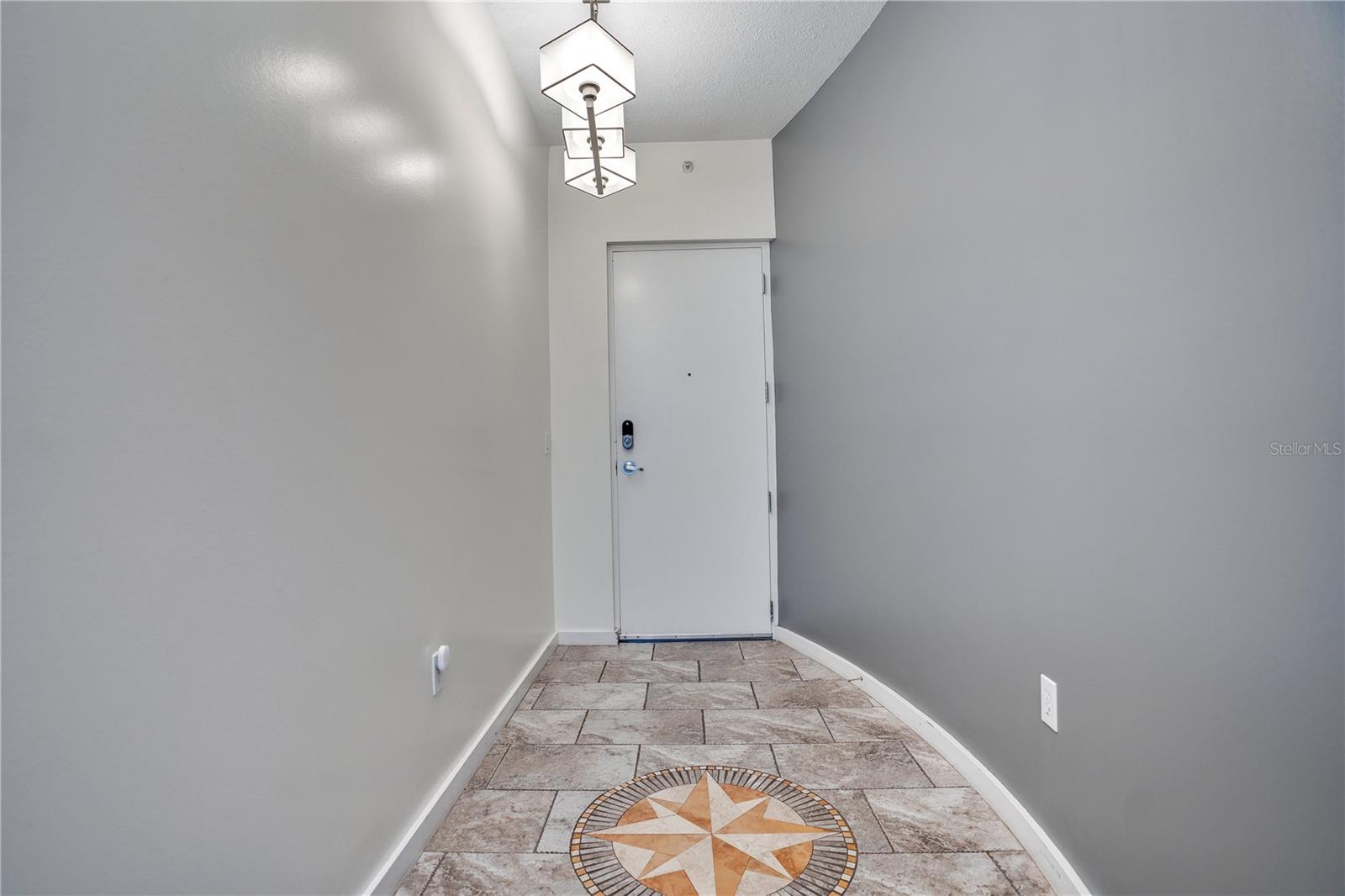 Image 6 of 68 For 525 Jackson Street 302