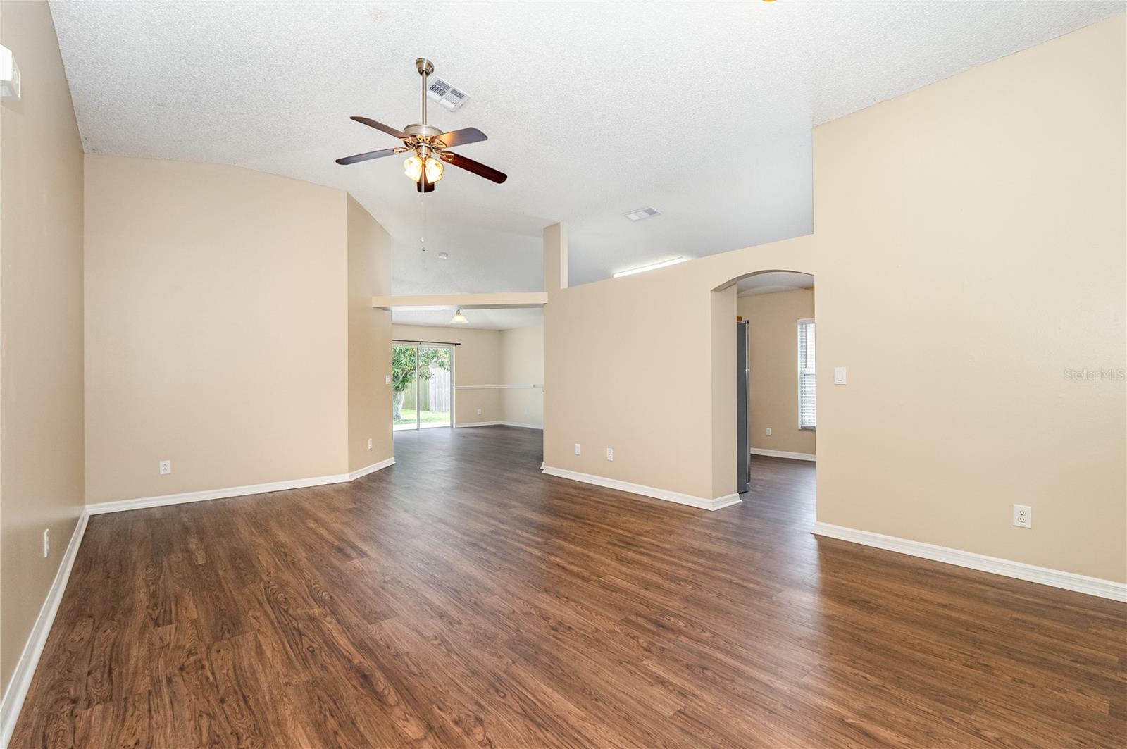 Image 3 of 16 For 4311 Swanna Drive
