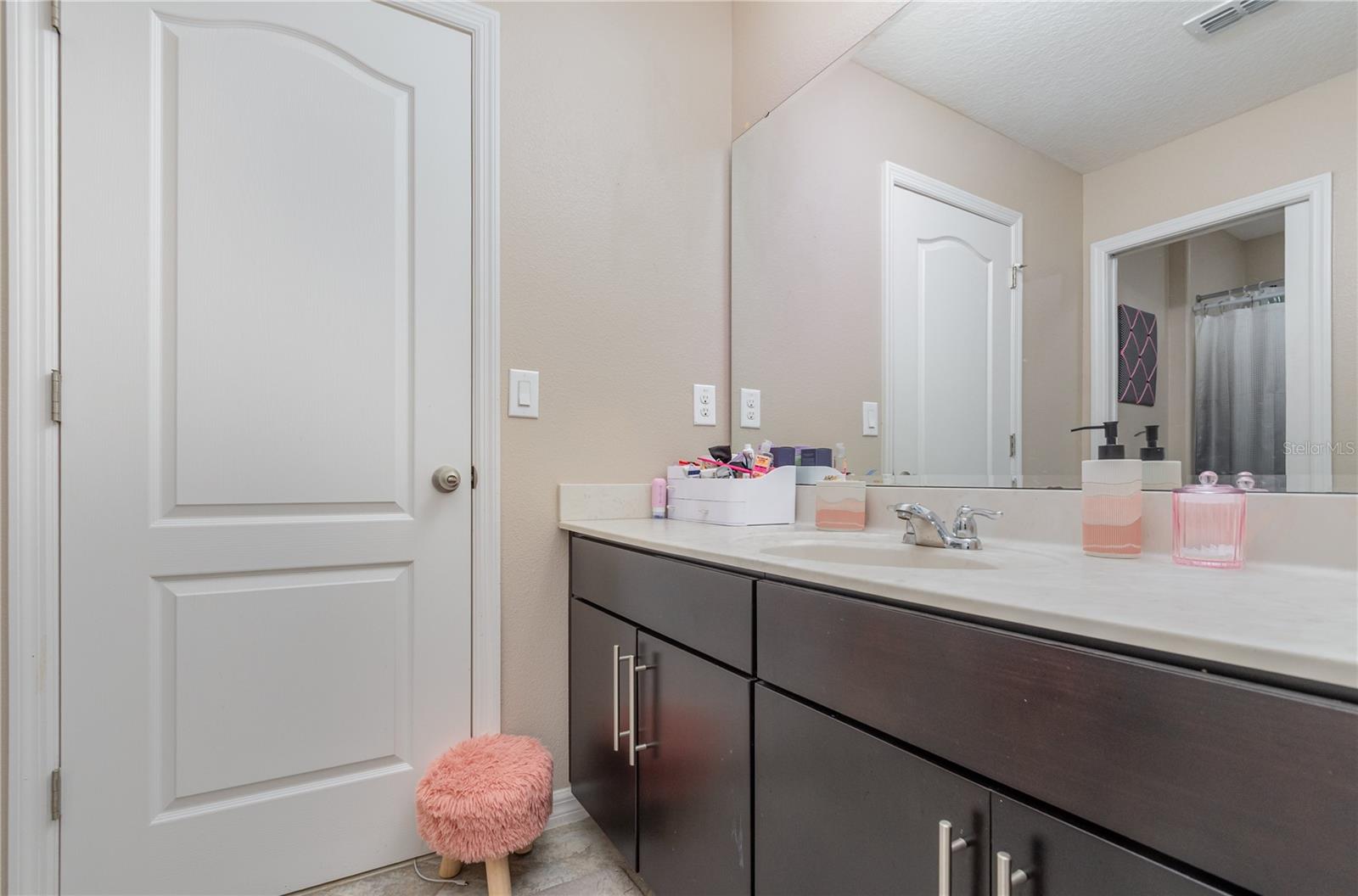 Image 23 of 30 For 706 Fringe Tree Court