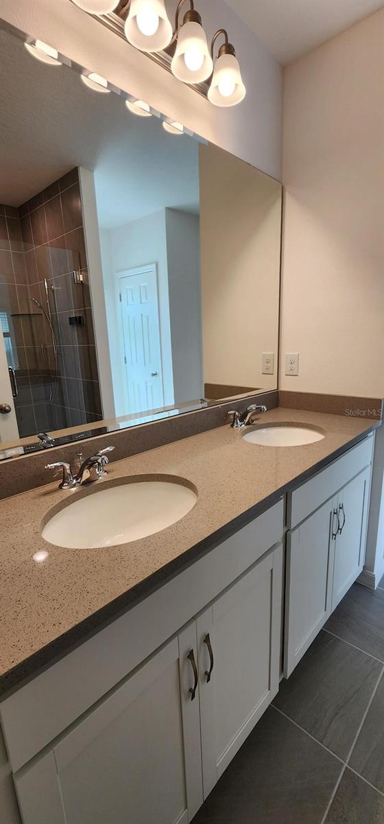Image 8 of 15 For 4013 Serene Water Avenue