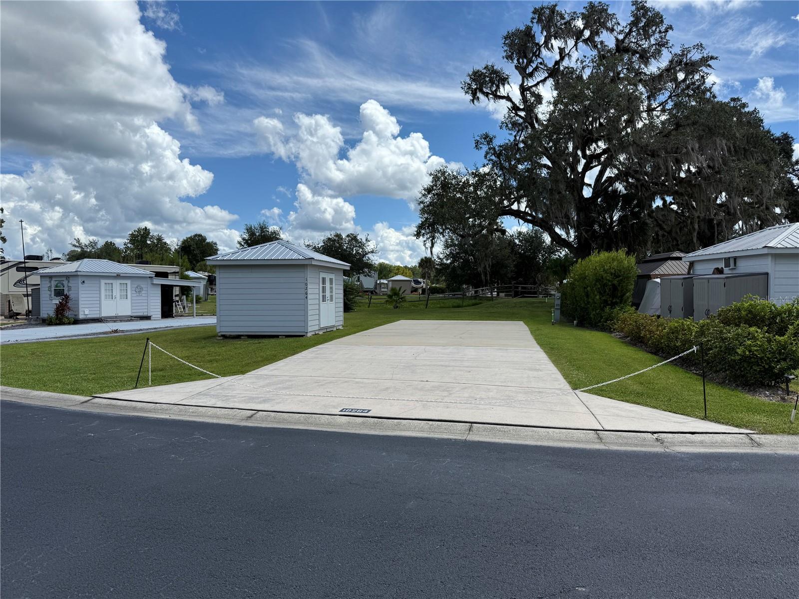 Image 2 of 44 For 10264 28th Loop