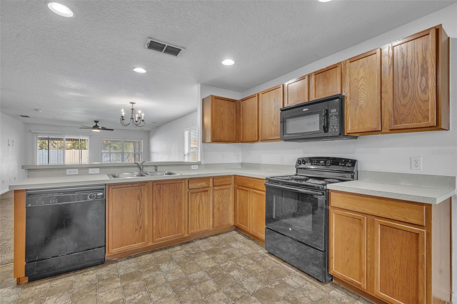 Image 19 of 34 For 2763 Trommel Way