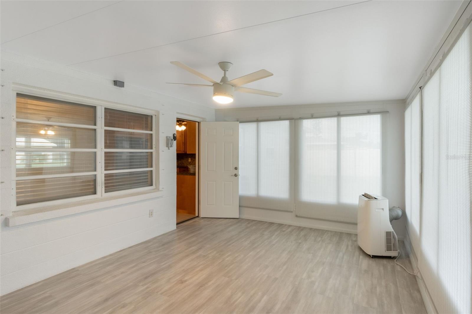 Image 18 of 28 For 1001 Lemonwood Avenue