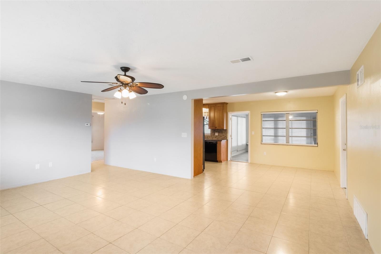 Image 5 of 28 For 1001 Lemonwood Avenue