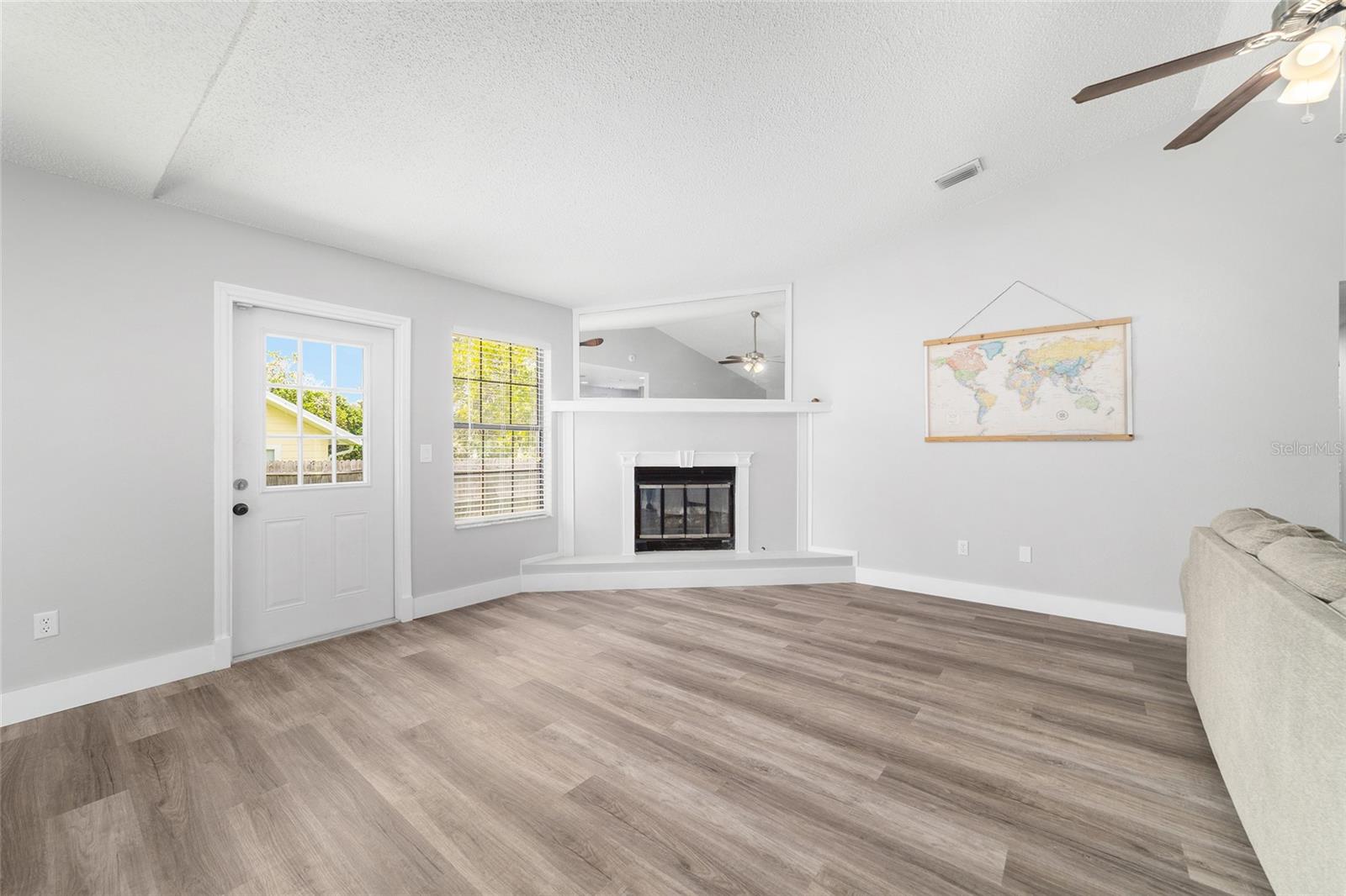 Image 10 of 45 For 3370 2nd Avenue