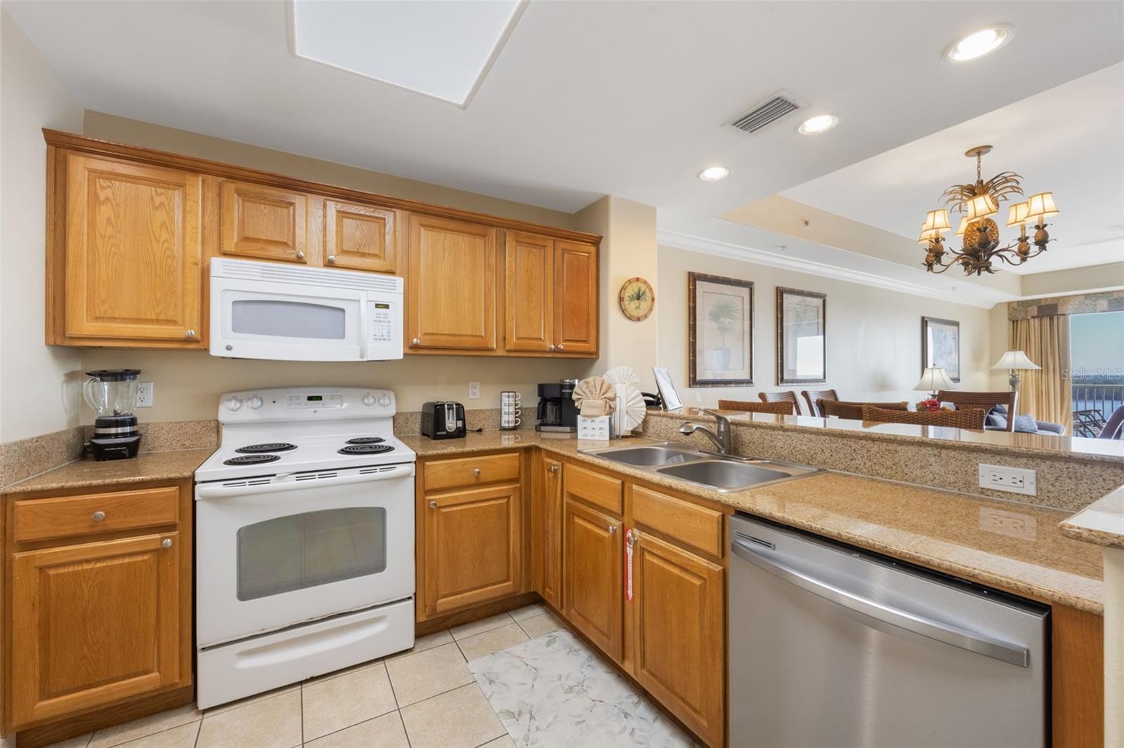 Image 14 of 42 For 13427 Blue Heron Beach Drive 1003