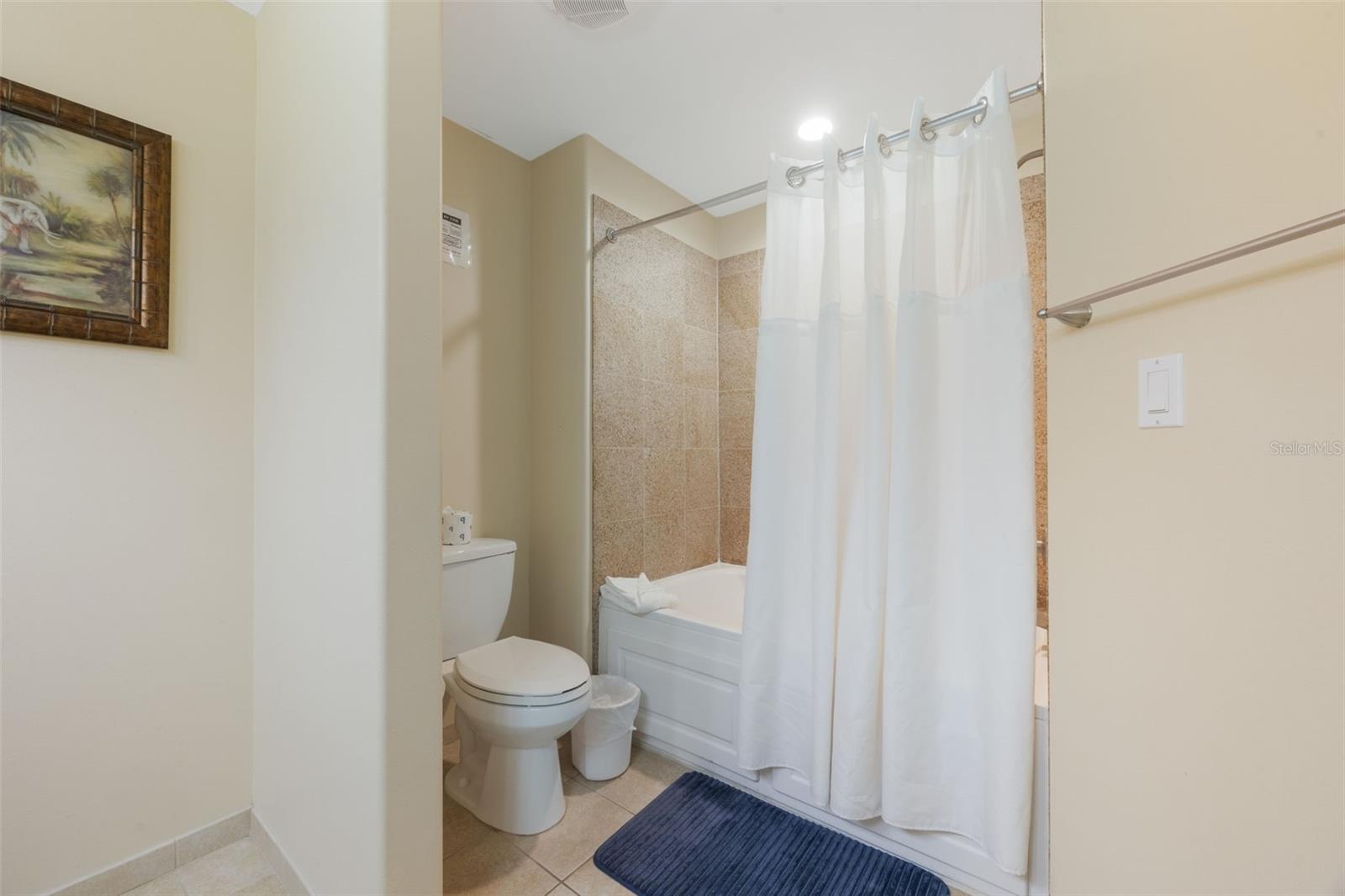 Image 26 of 42 For 13427 Blue Heron Beach Drive 1003