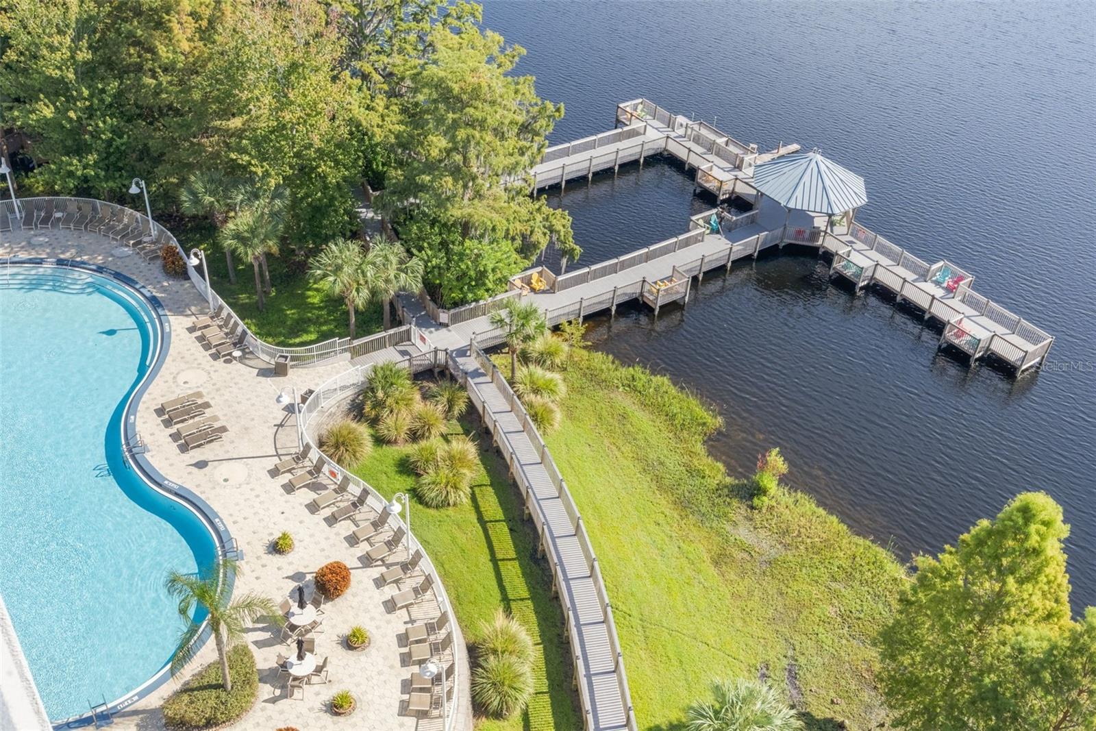 Image 37 of 42 For 13427 Blue Heron Beach Drive 1003