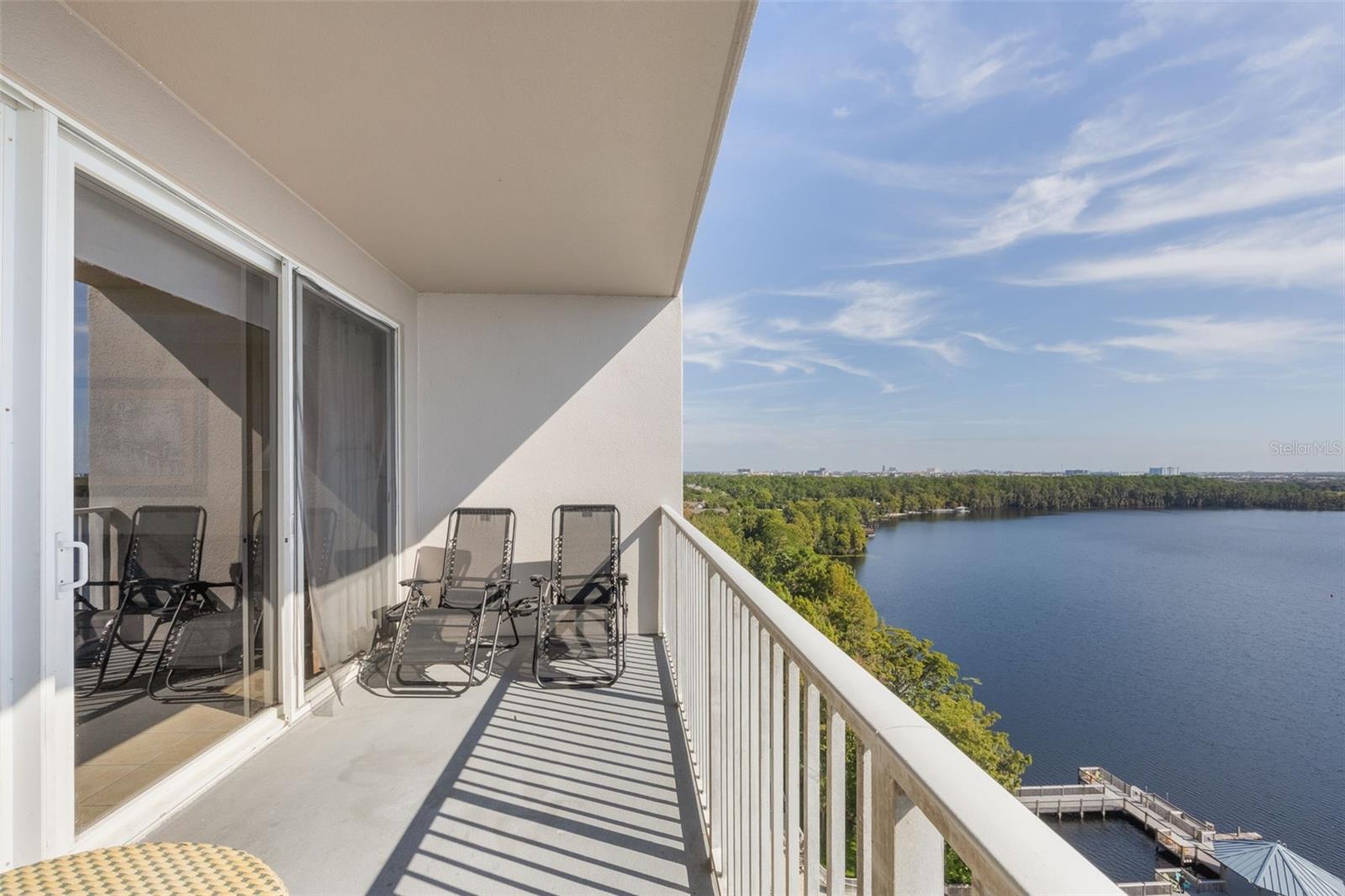 Image 6 of 42 For 13427 Blue Heron Beach Drive 1003