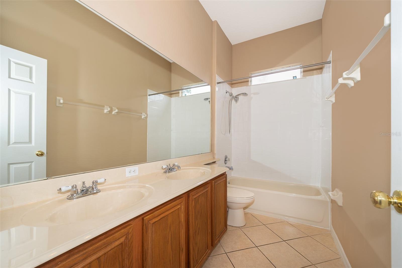 Image 27 of 35 For 2335 Cedar Garden Drive
