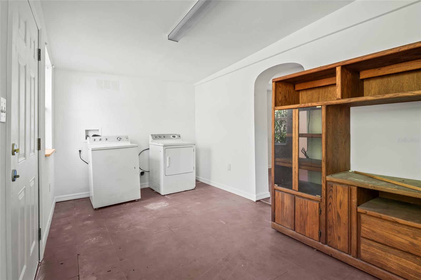 Image 12 of 18 For 7644 Arlene Avenue