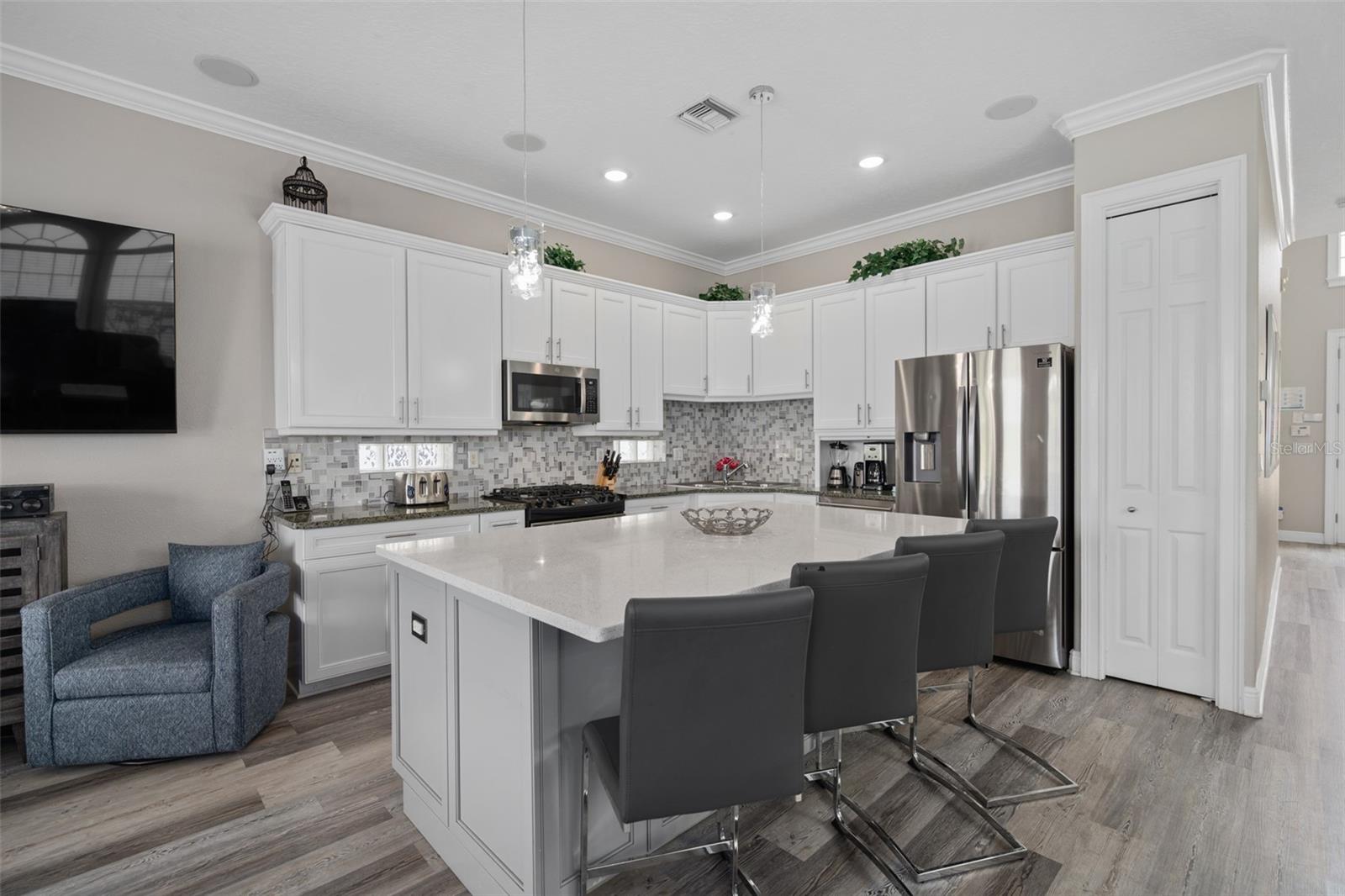 Image 10 of 92 For 1402 Titian Court