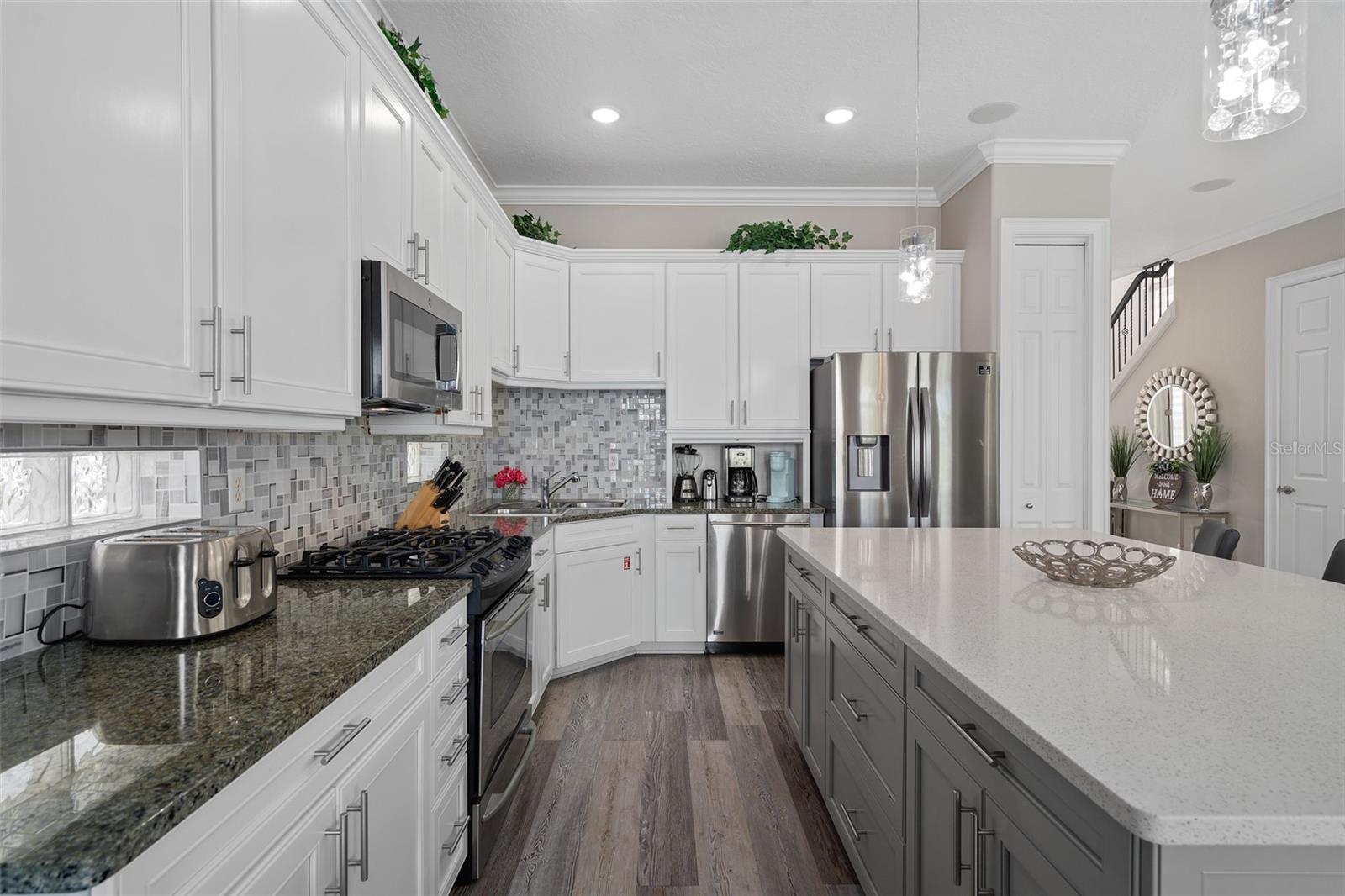 Image 11 of 92 For 1402 Titian Court