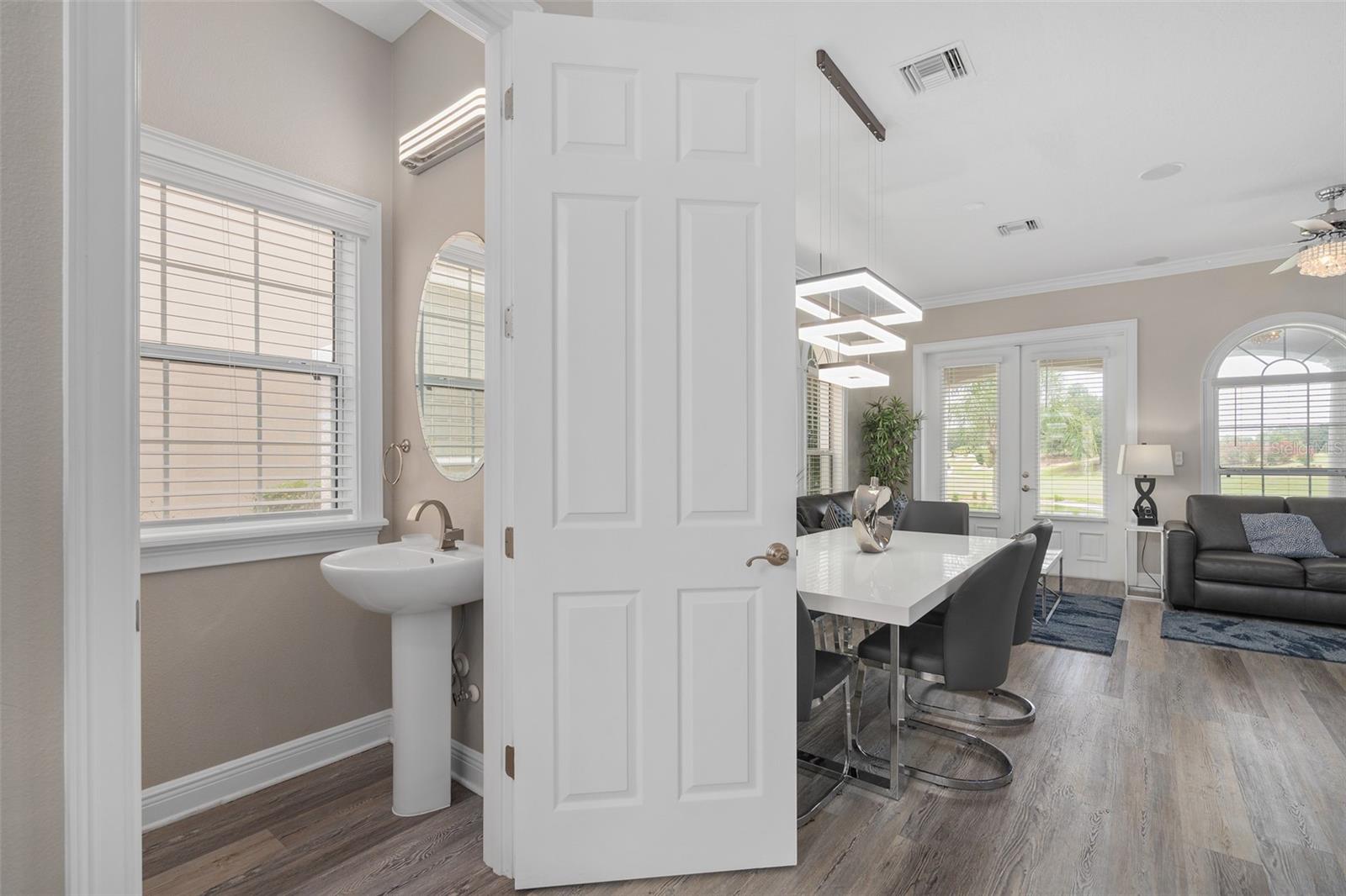 Image 24 of 92 For 1402 Titian Court