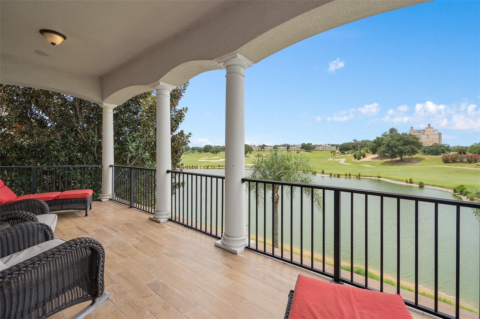 Image 39 of 92 For 1402 Titian Court
