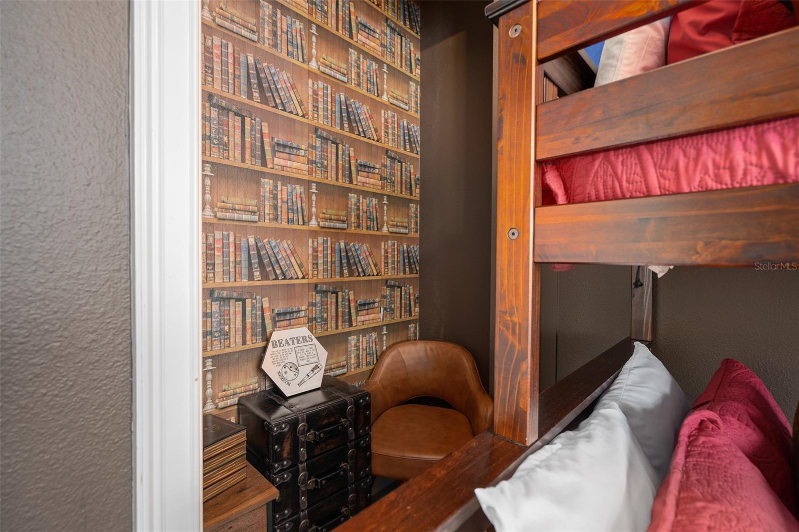 Image 45 of 92 For 1402 Titian Court