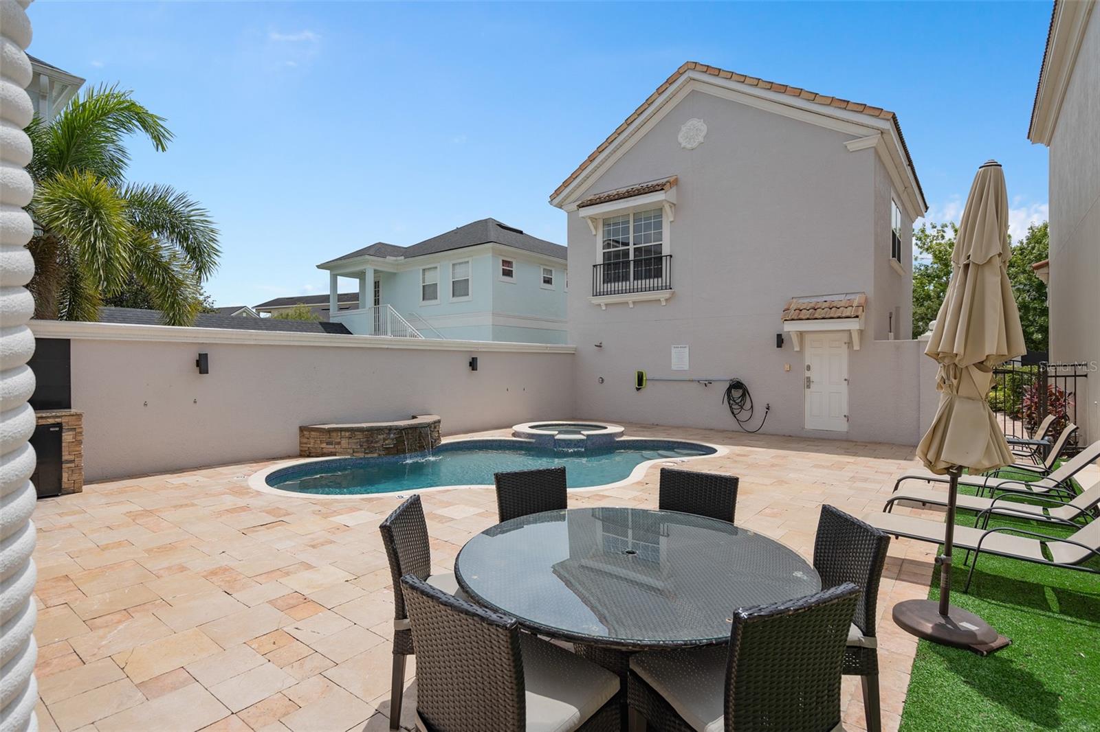 Image 56 of 92 For 1402 Titian Court
