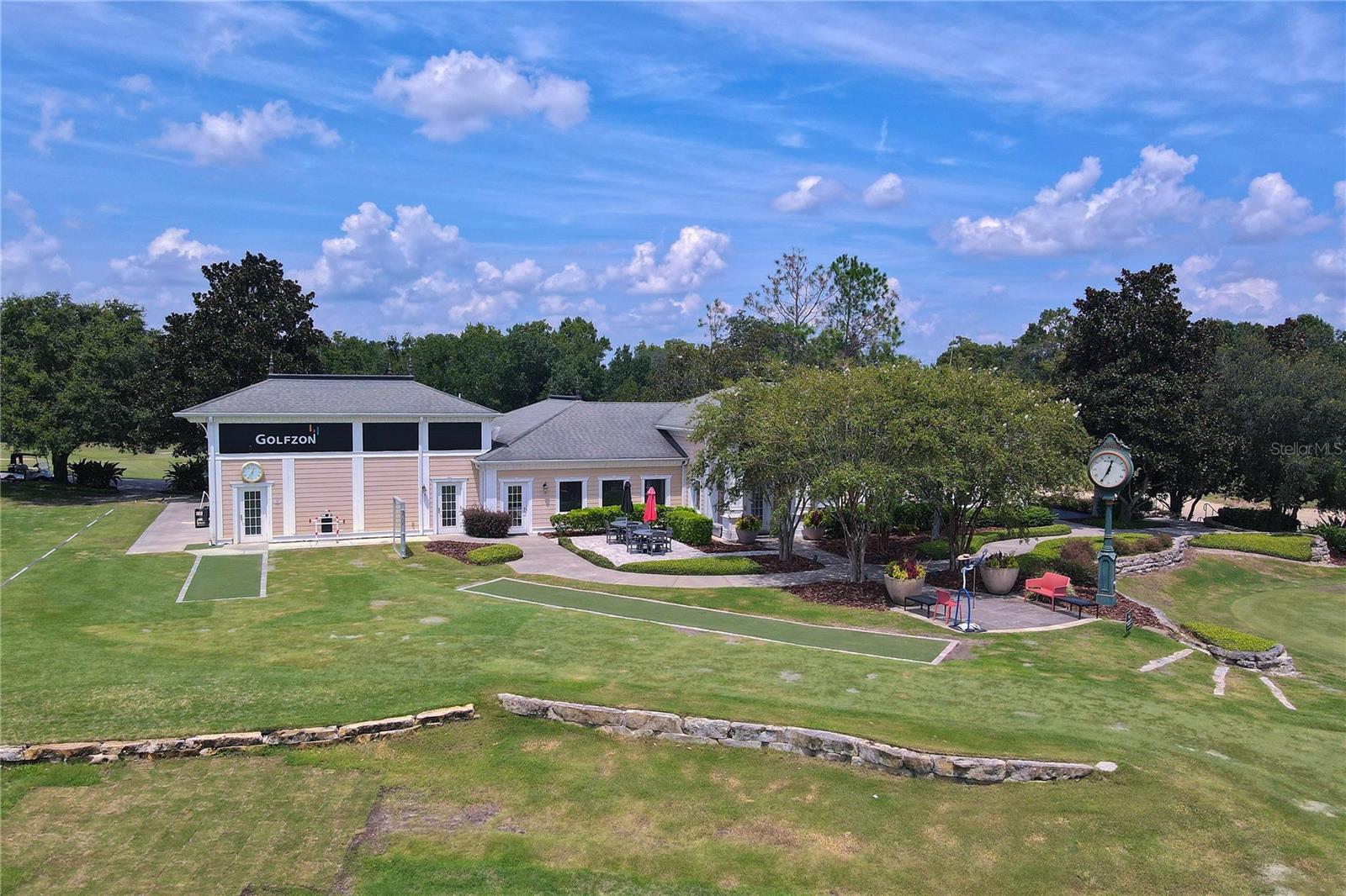 Image 89 of 92 For 1402 Titian Court