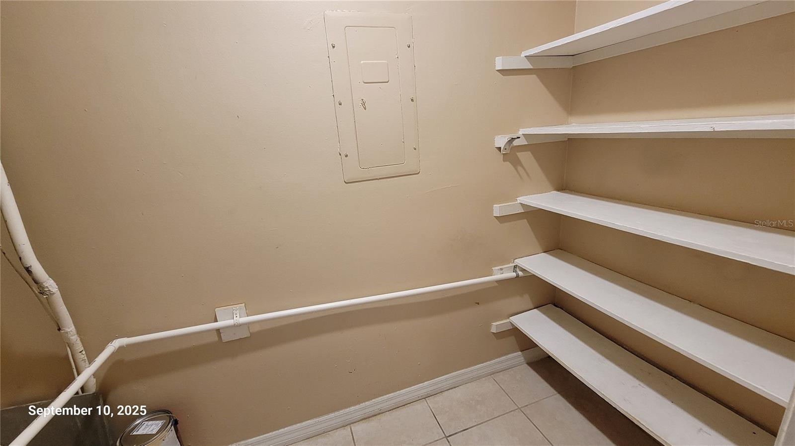 Image 13 of 27 For 4111 Semoran Boulevard 21