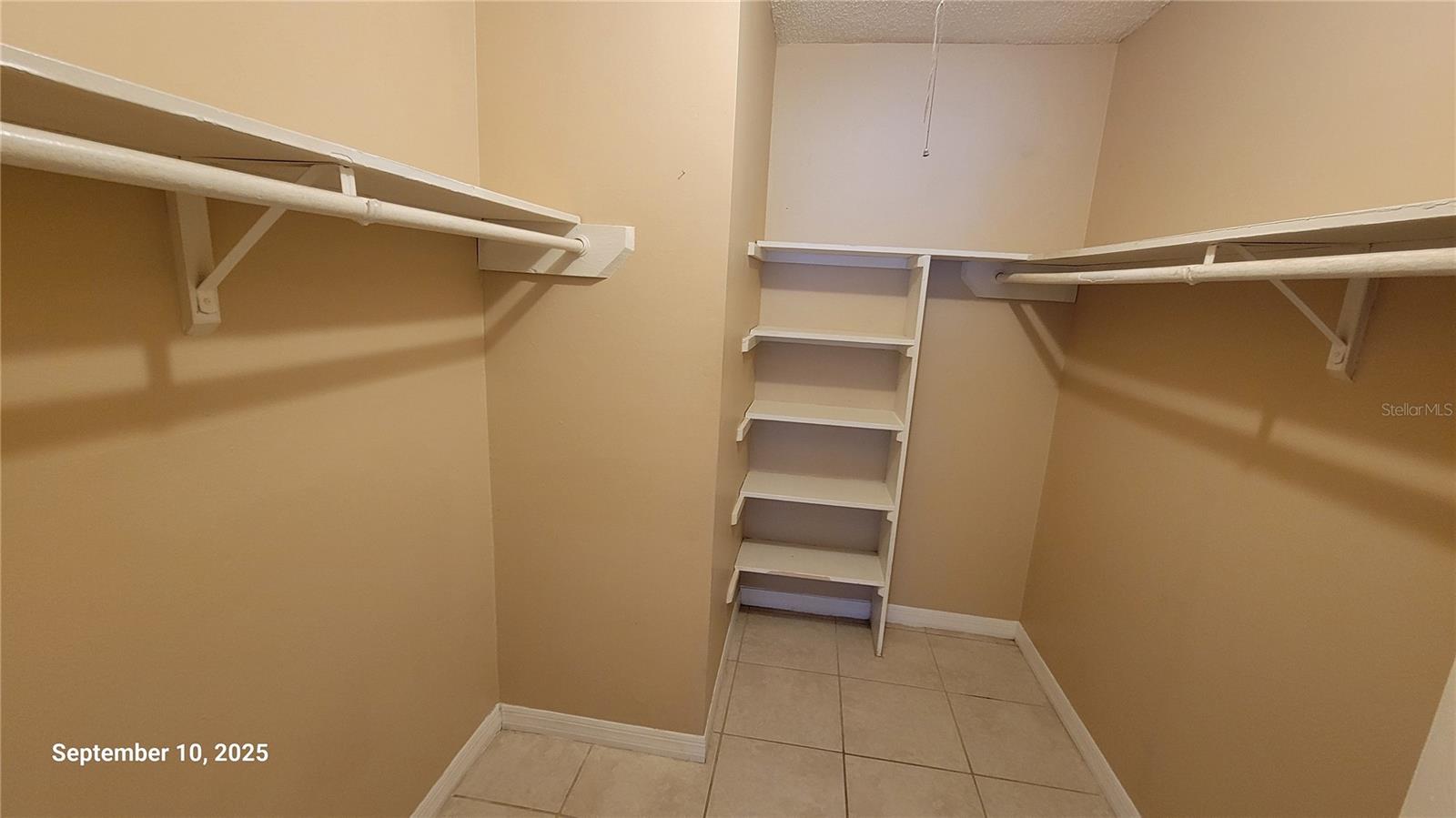 Image 17 of 27 For 4111 Semoran Boulevard 21