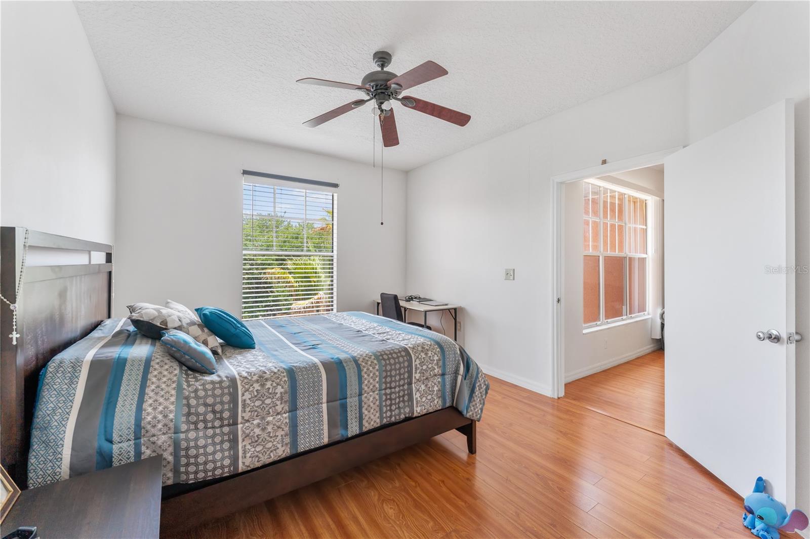 Image 30 of 33 For 5560 Metrowest Boulevard 303
