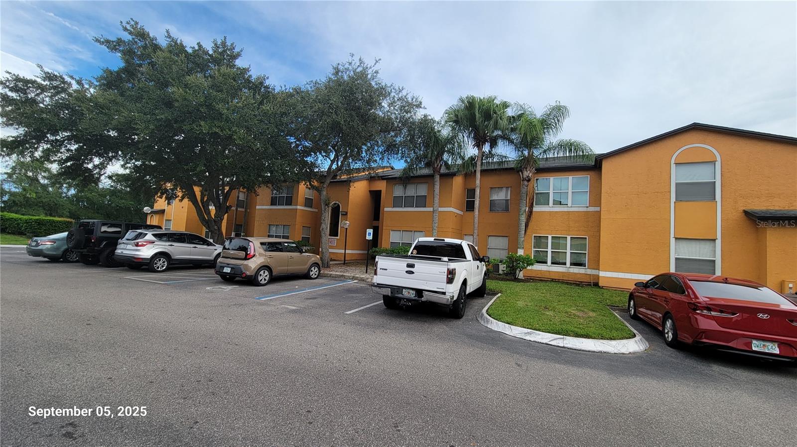 Image 7 of 31 For 5785 Gatlin Avenue 714
