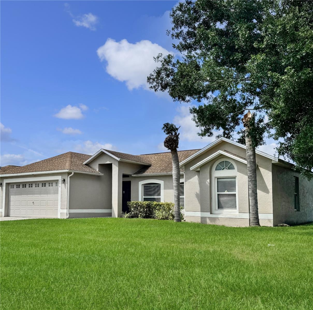 Image 2 of 19 For 2470 Augusta Way