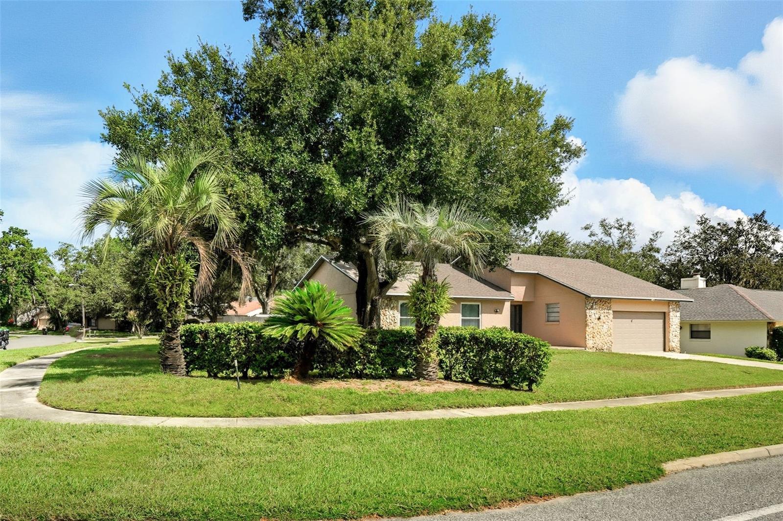 Image 5 of 33 For 2701 Canterclub Trail