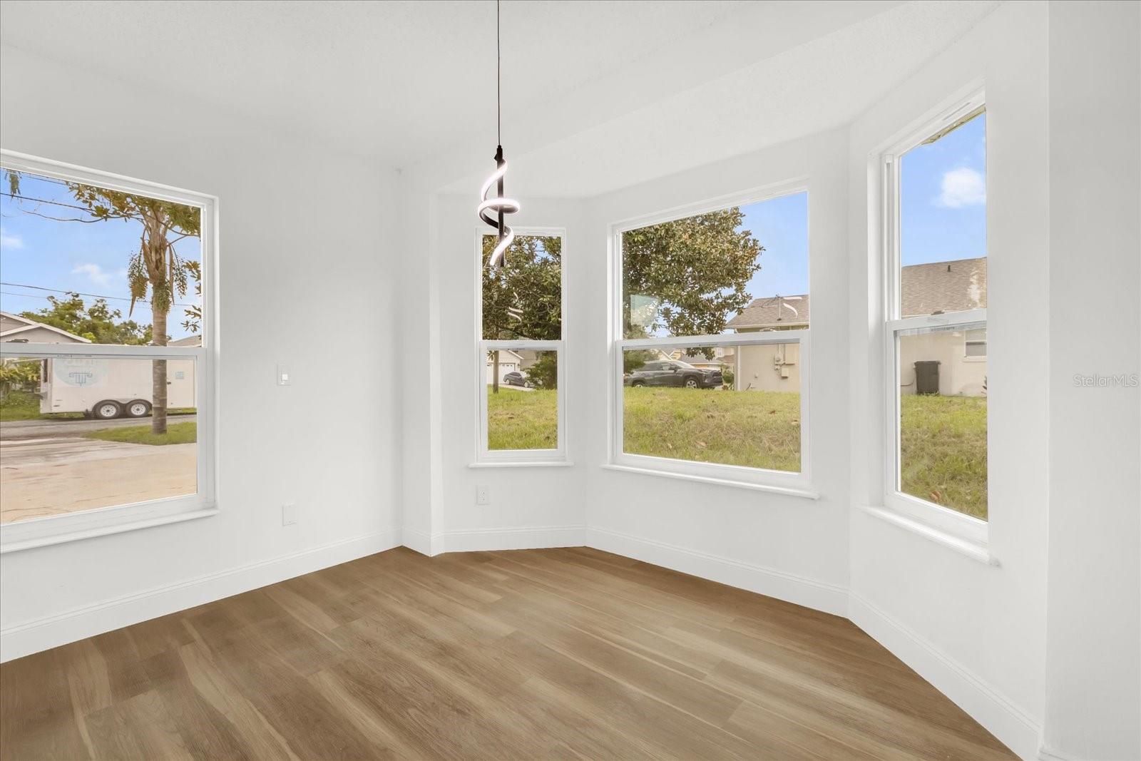 Image 11 of 20 For 8514 Rainbow Avenue