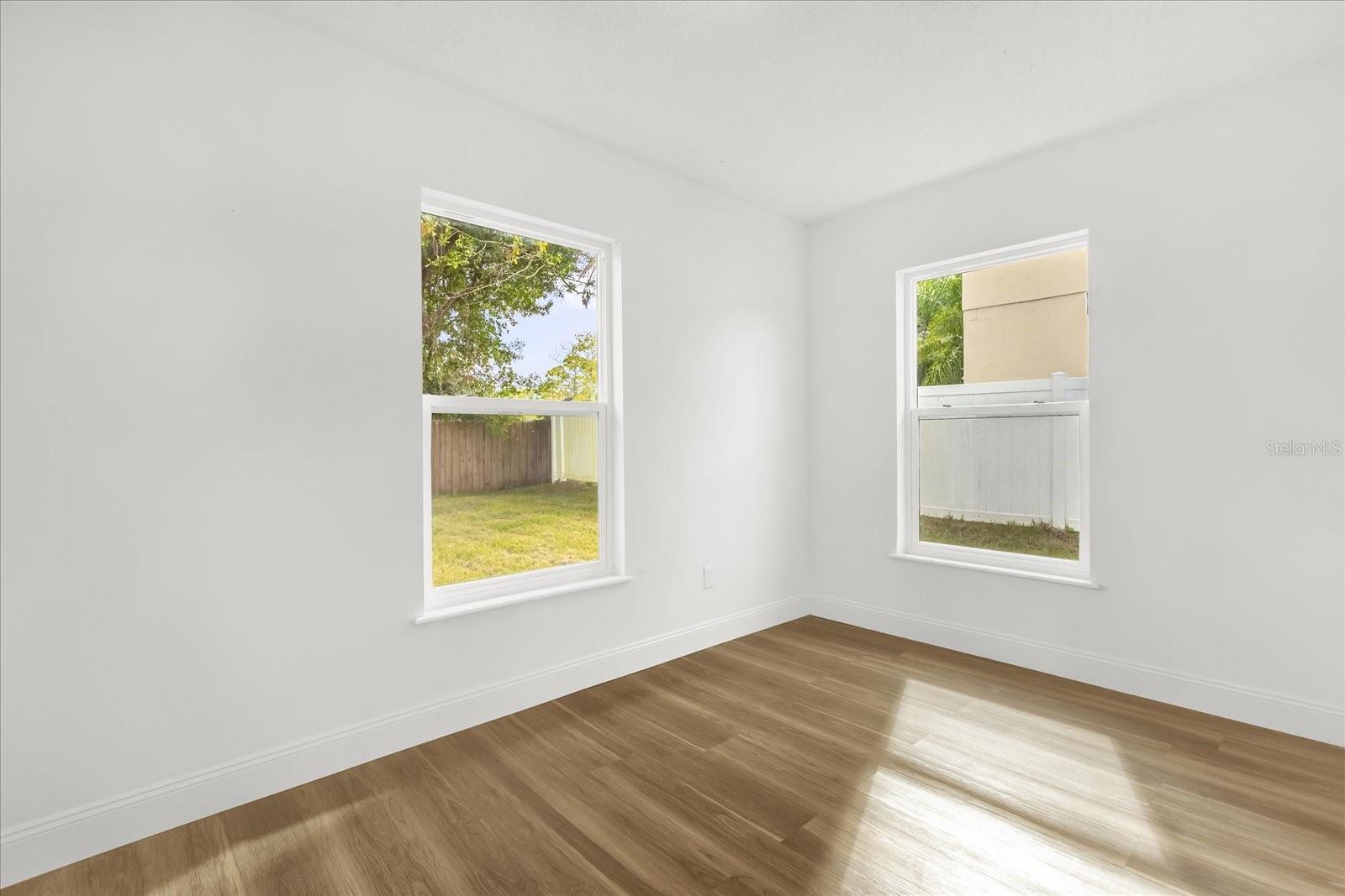 Image 14 of 20 For 8514 Rainbow Avenue