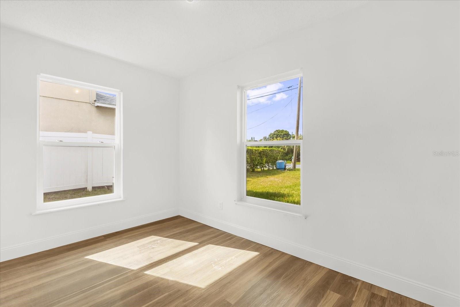 Image 17 of 20 For 8514 Rainbow Avenue