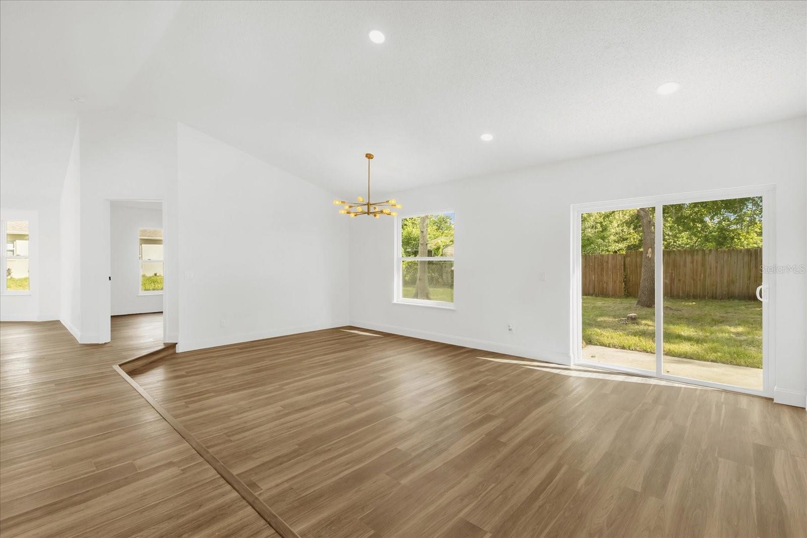 Image 8 of 20 For 8514 Rainbow Avenue