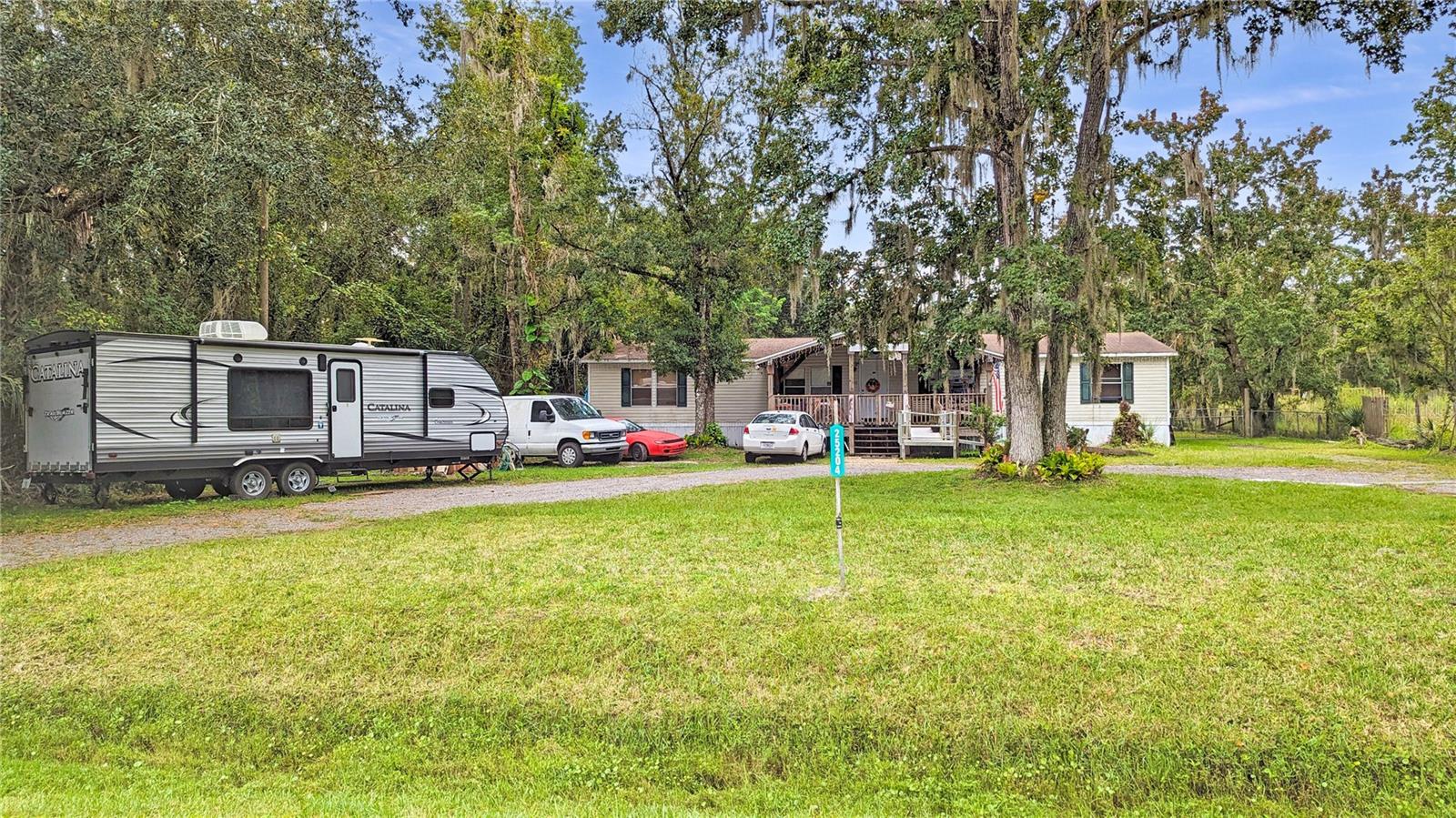 Image 19 of 26 For 25212 Luke Street