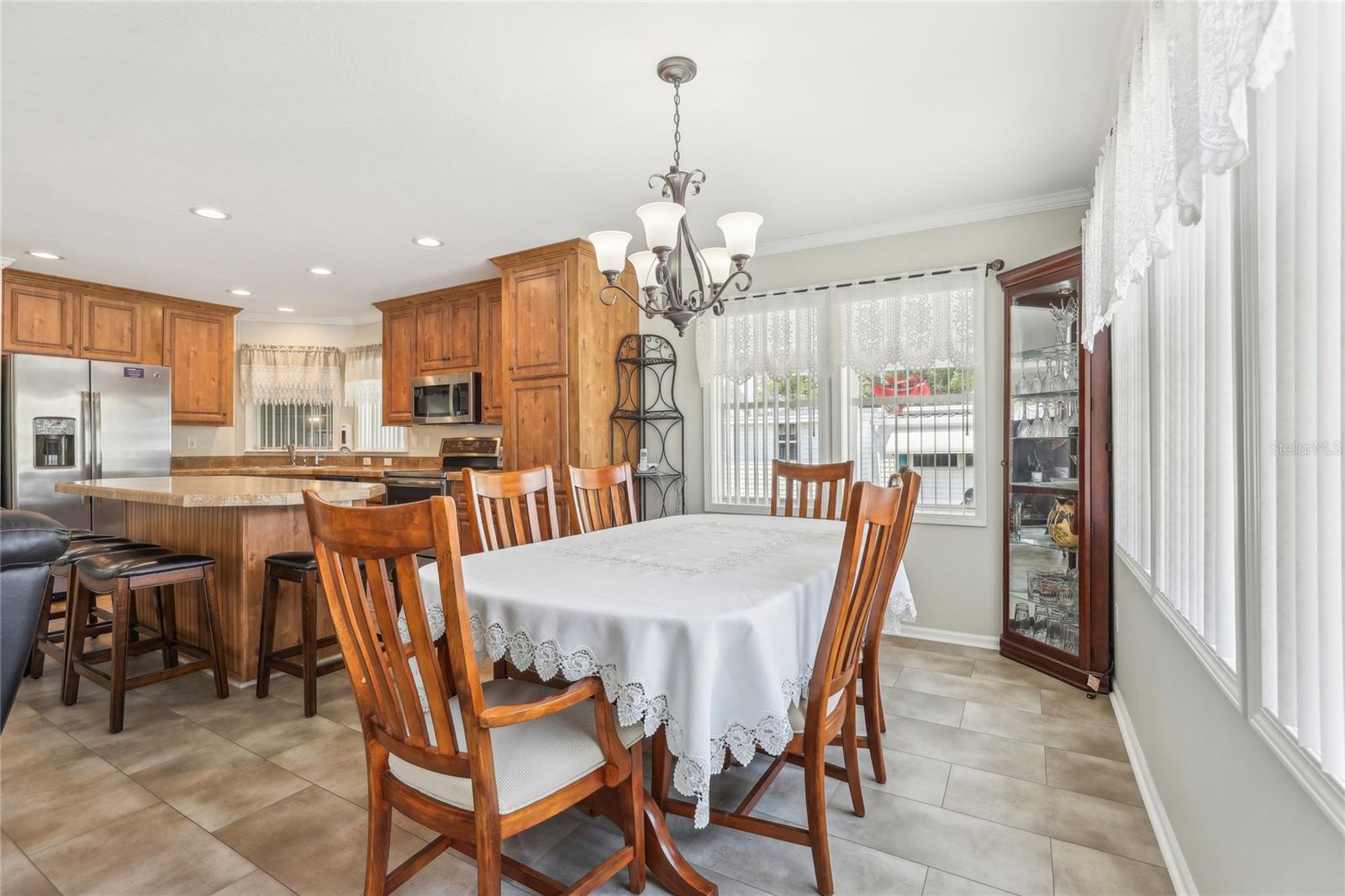 Image 10 of 48 For 36850 Lakewood Drive