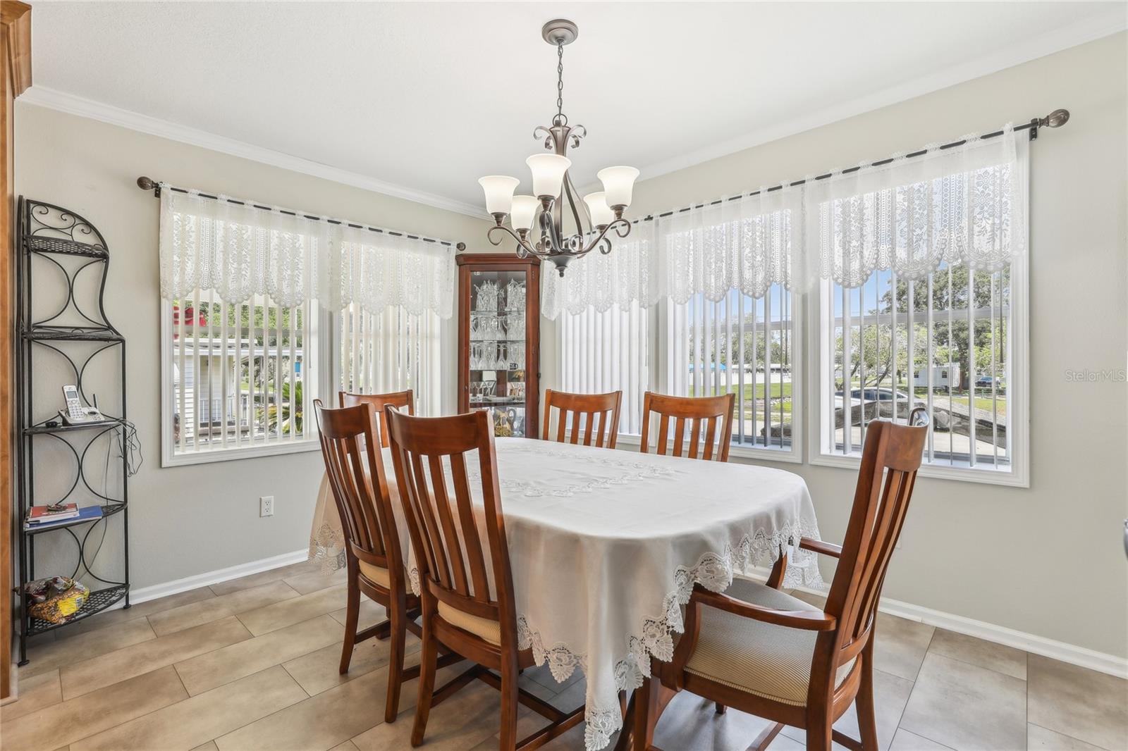 Image 11 of 48 For 36850 Lakewood Drive