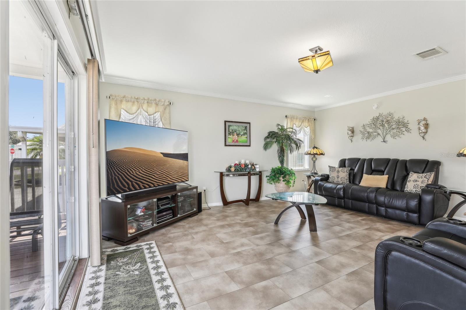 Image 9 of 48 For 36850 Lakewood Drive