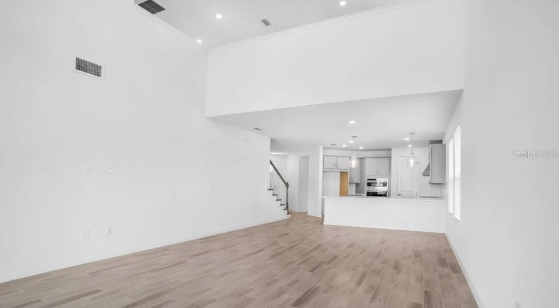 Image 28 of 35 For 5720 Gingham Drive