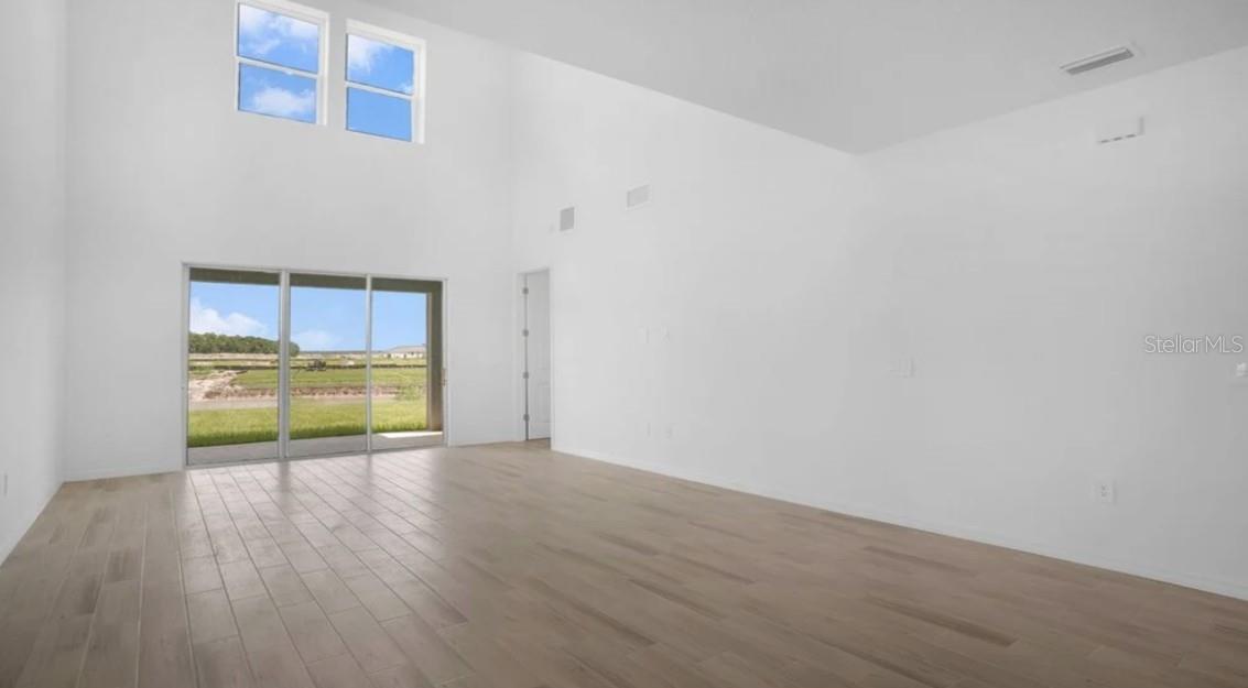 Image 9 of 35 For 5720 Gingham Drive