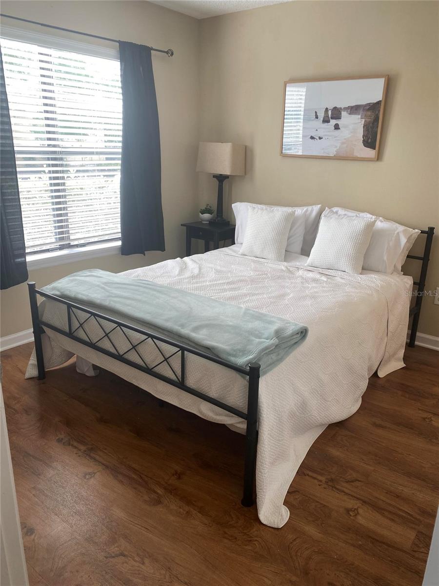 Image 9 of 13 For 11901 4th Street N 5101