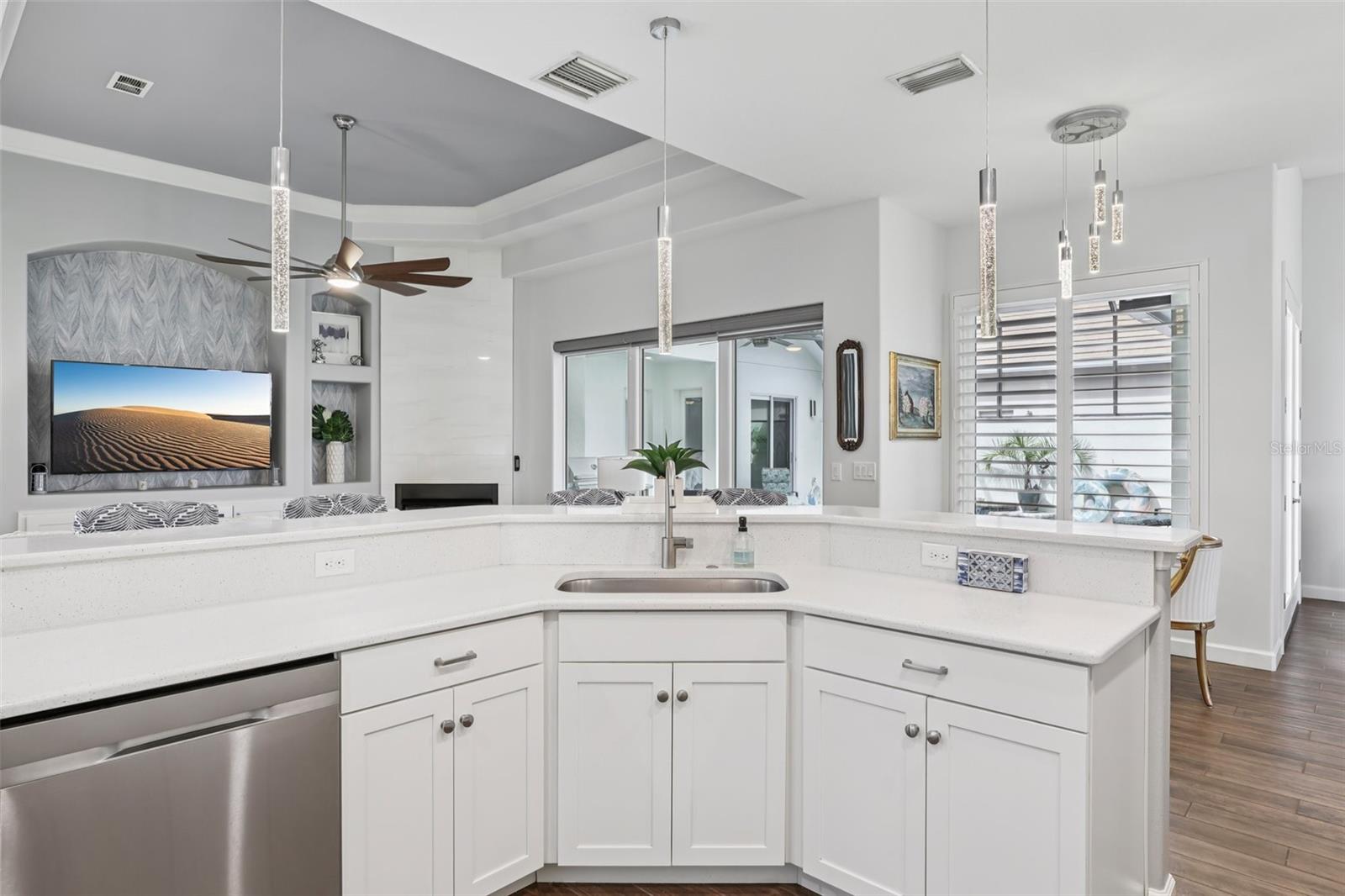 Image 19 of 95 For 2580 Lancaster Ridge