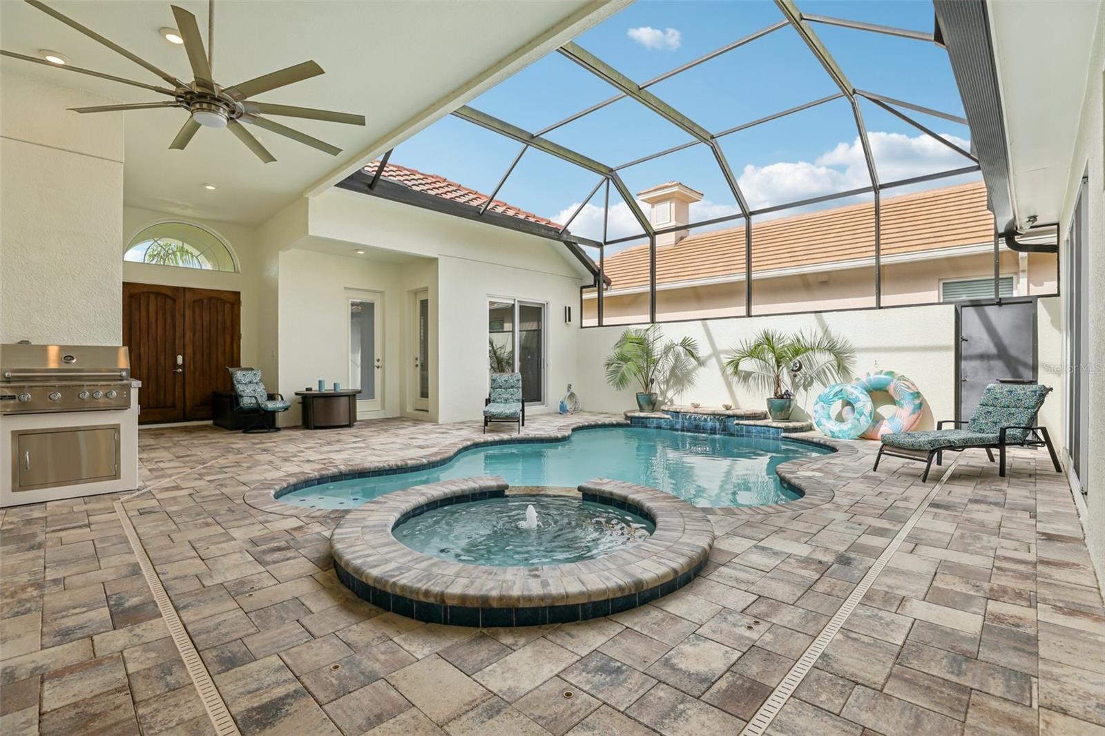 Image 7 of 95 For 2580 Lancaster Ridge