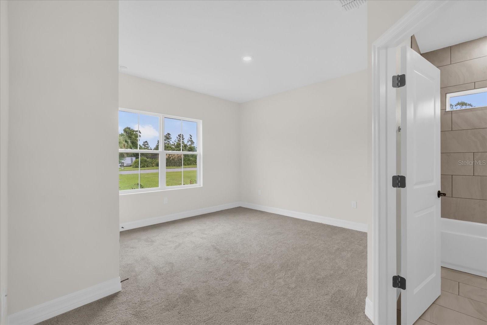 Image 16 of 34 For 13990 Sw 34th Terrace Rd