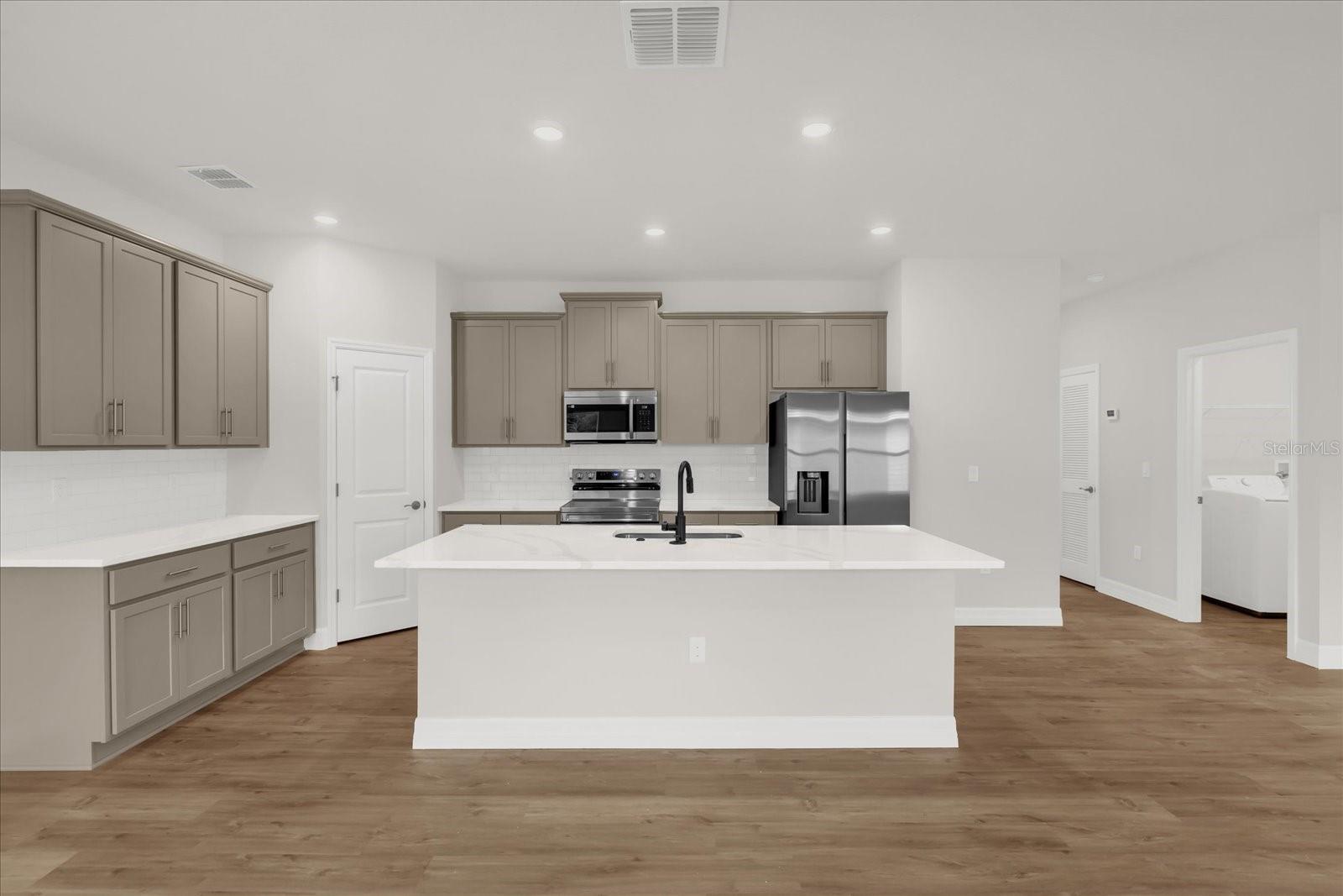 Image 8 of 34 For 13990 Sw 34th Terrace Rd