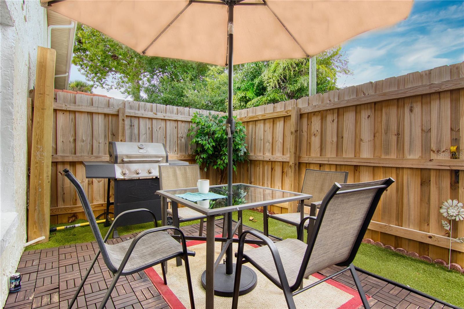 Image 17 of 22 For 1716 Silver Creek Court 101