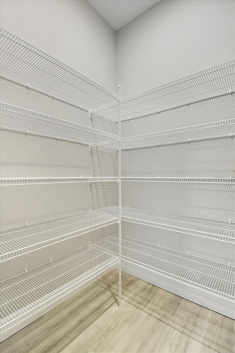 Listing photo id 14 for 55 Woodfield Circle