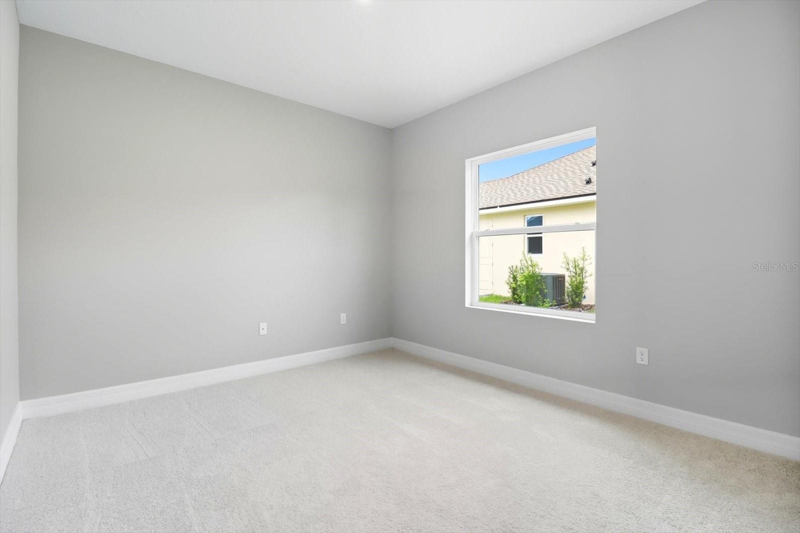 Listing photo id 25 for 55 Woodfield Circle