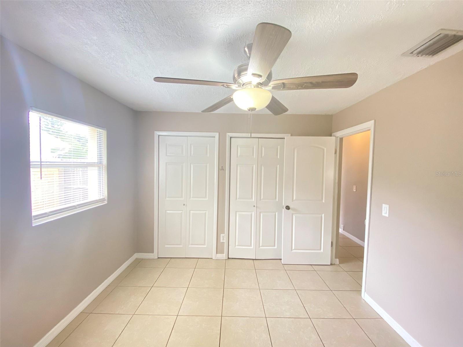 Image 11 of 40 For 661 Encino Way