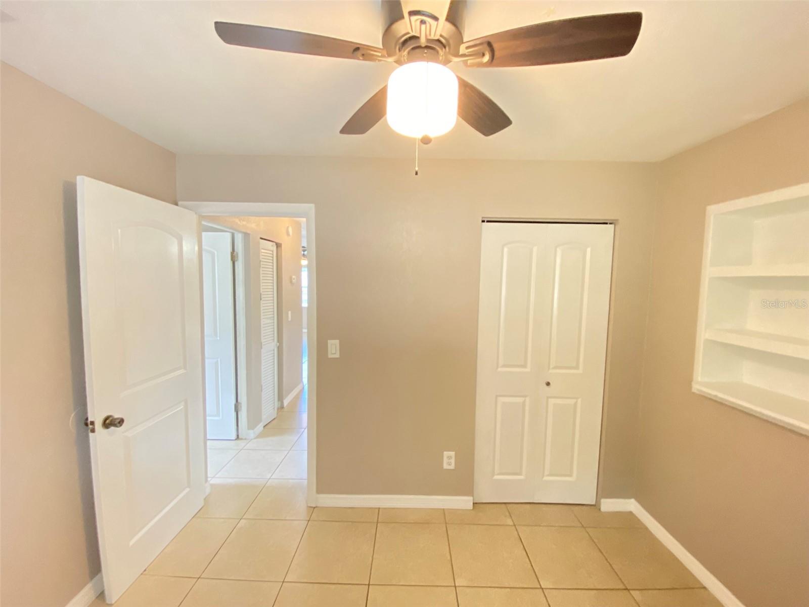 Image 16 of 40 For 661 Encino Way